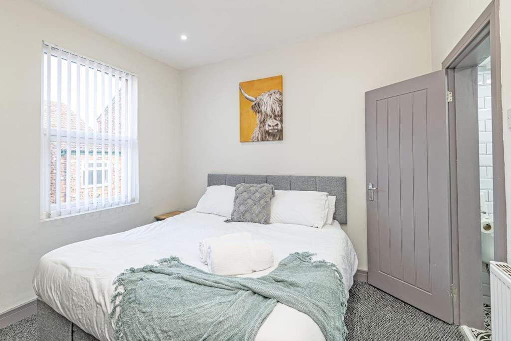 3 Bedroom Holiday House Liverpool Exterior photo